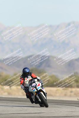 media/Nov-30-2025-TrackXperience (Sun) [[c0061d280f]]/3-Level 1/Session 2 (Turn 14)/